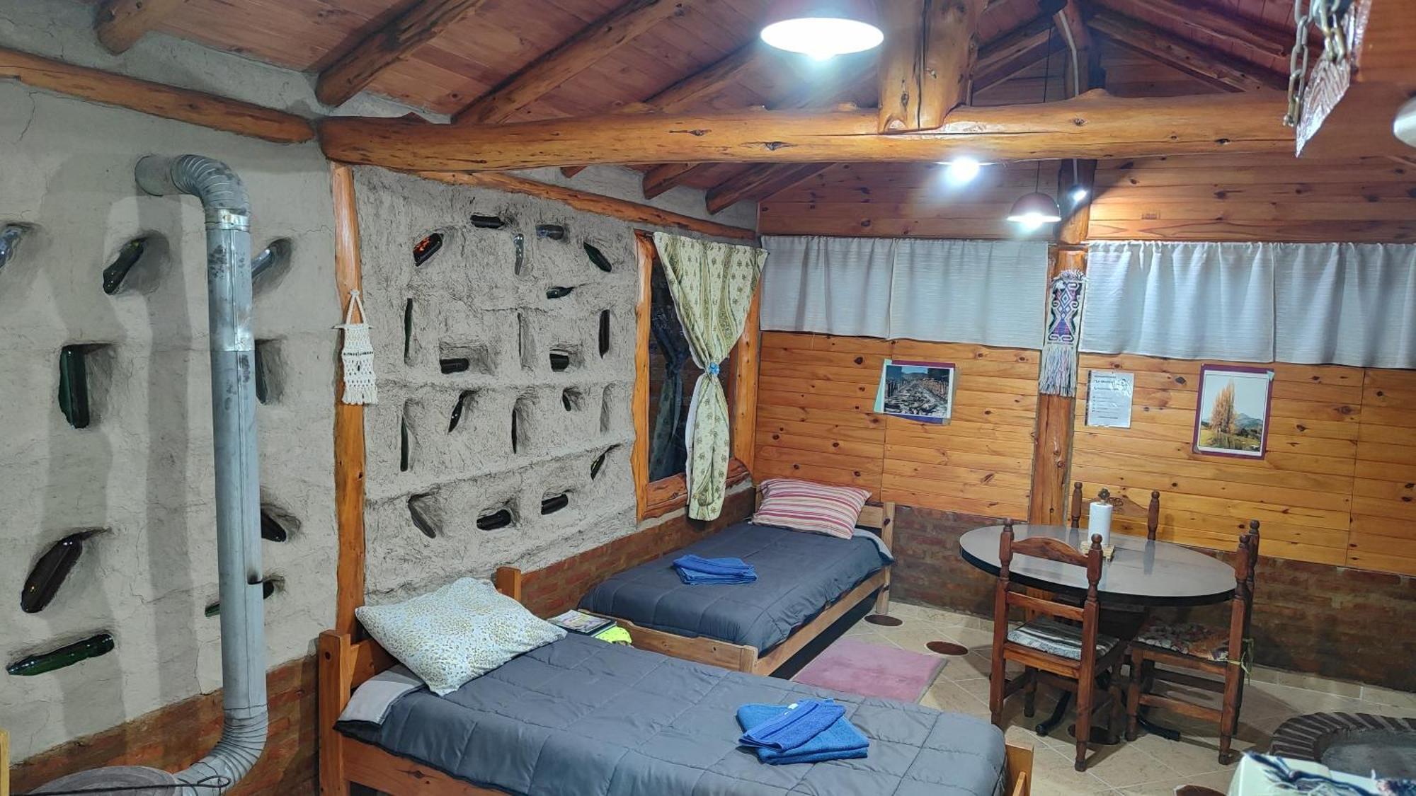 Cholila La Momia Bed & Breakfast エクステリア 写真